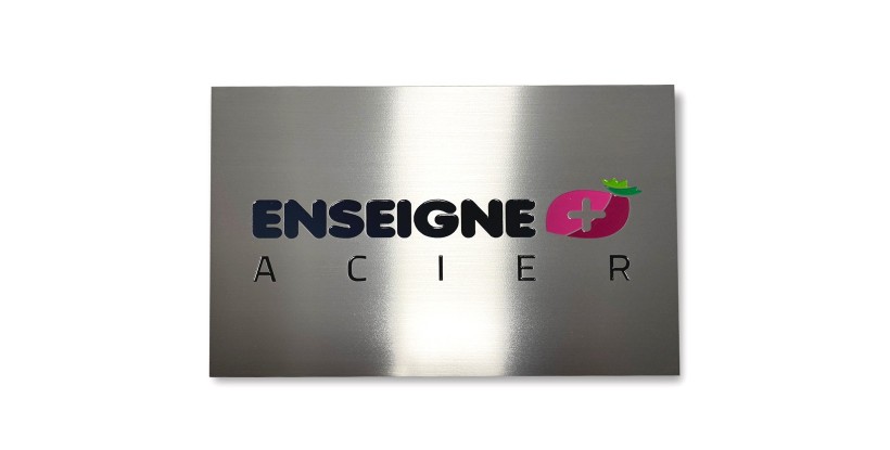 Plaques en acier gravées