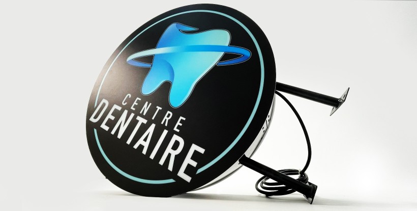 Enseigne drapeau lumineuse ronde 